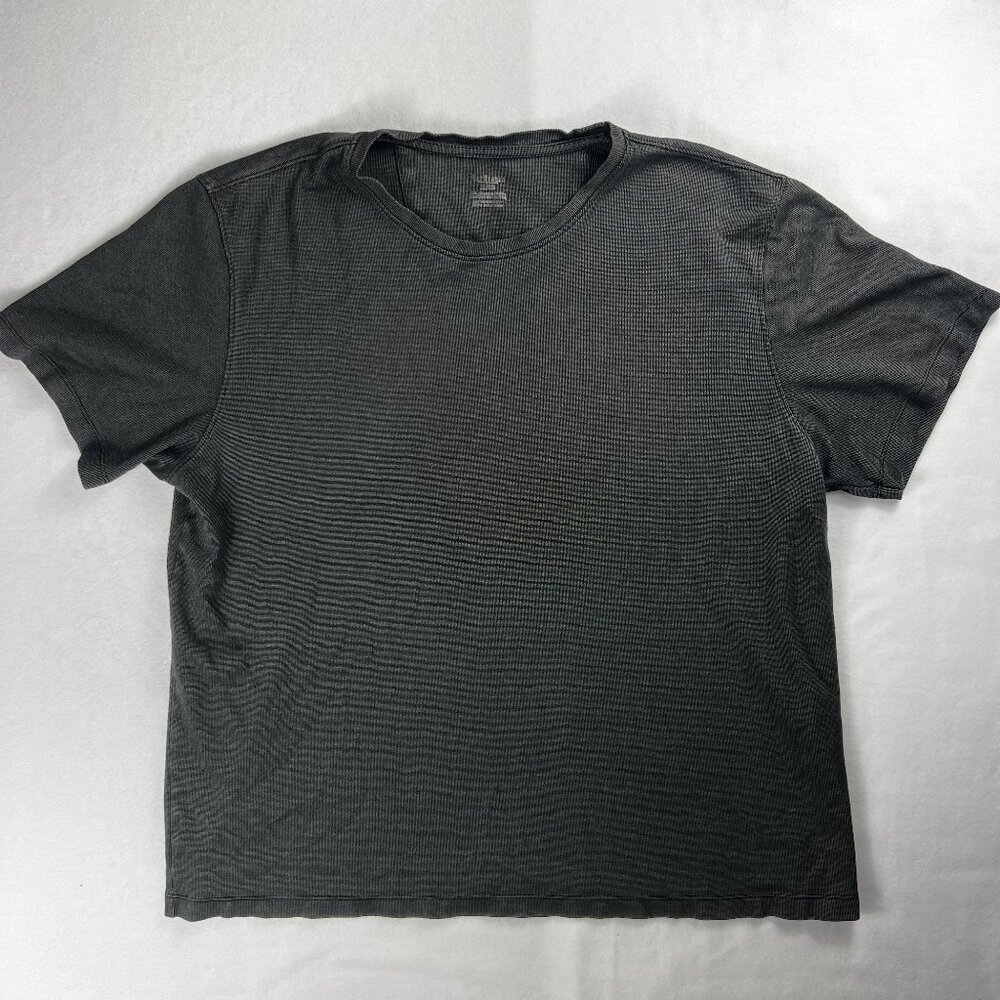 21 Men Men's V-neck Short Sleeve Shirt